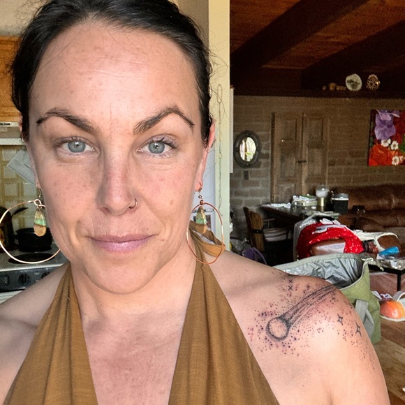 Meet your Posher, Kati - Picture 1 of 9